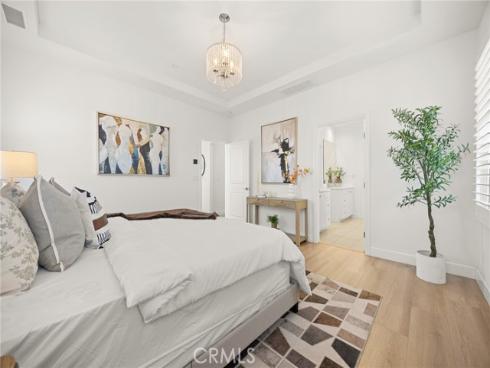 60 Quentin , Irvine, CA