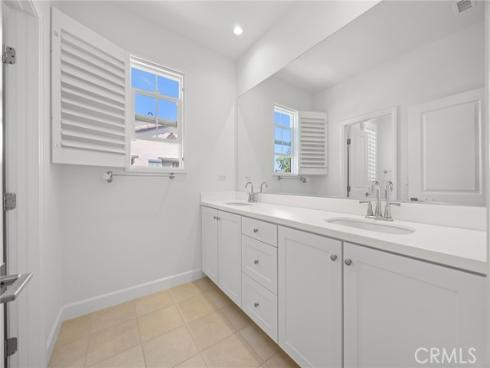 60 Quentin , Irvine, CA