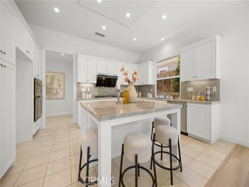 60 Quentin , Irvine, CA
