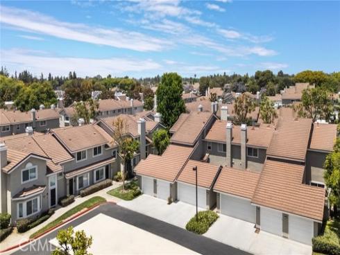 24 Greenmoor 12 , Irvine, CA