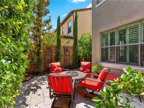 104 Quill , Irvine, CA