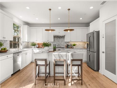 192 Augustine , Irvine, CA