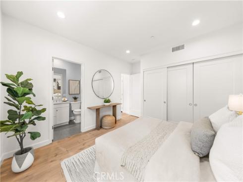 192 Augustine , Irvine, CA