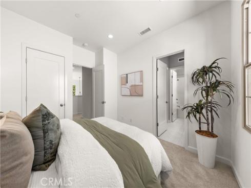192 Augustine , Irvine, CA