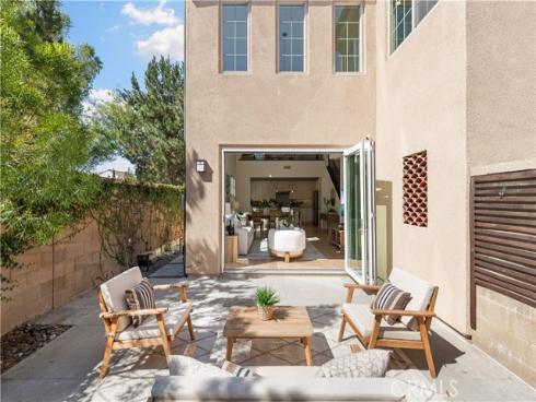 192 Augustine , Irvine, CA