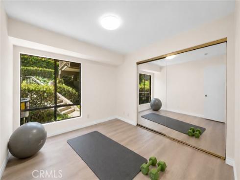 18 Solana , Irvine, CA
