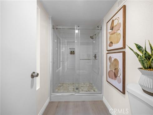 18 Solana , Irvine, CA