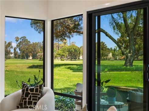 18 Solana , Irvine, CA