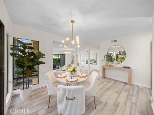 18 Solana , Irvine, CA