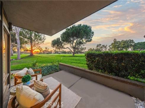 18 Solana , Irvine, CA