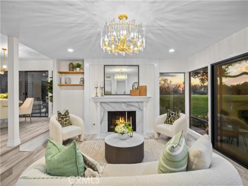 18 Solana , Irvine, CA