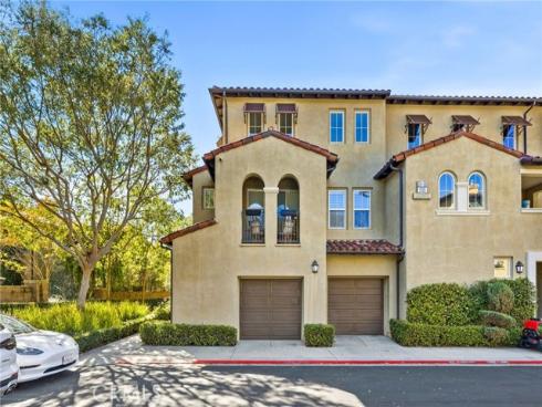 36  Gingerwood  , Irvine, CA