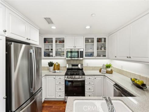 36  Gingerwood  , Irvine, CA