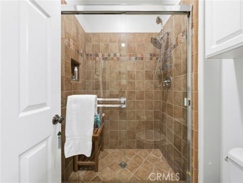 36  Gingerwood  , Irvine, CA