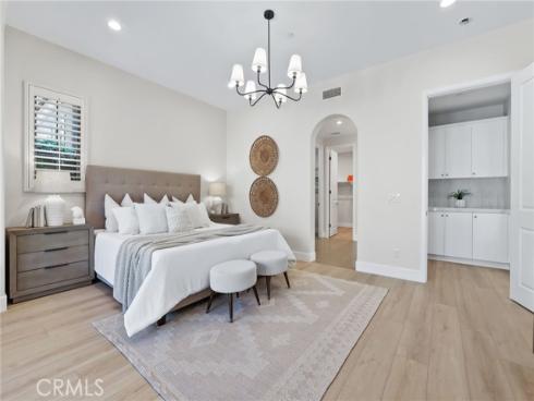 17 Lowland , Irvine, CA