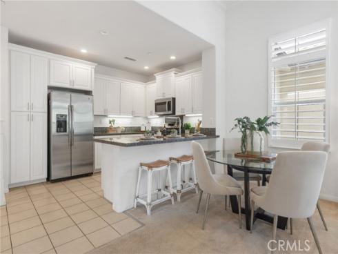 202 Rose Arch , Irvine, CA