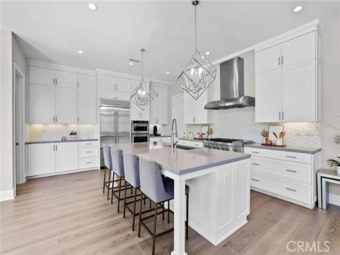 105 Summerland , Irvine, CA