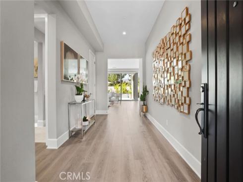 105 Summerland , Irvine, CA