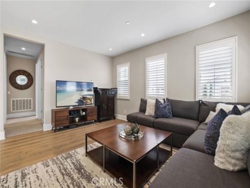 105 Summerland , Irvine, CA