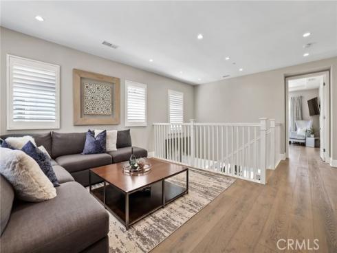 105 Summerland , Irvine, CA