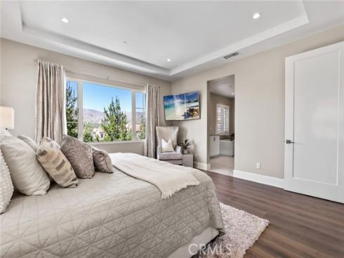 105 Summerland , Irvine, CA