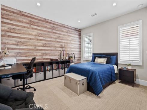 105 Summerland , Irvine, CA