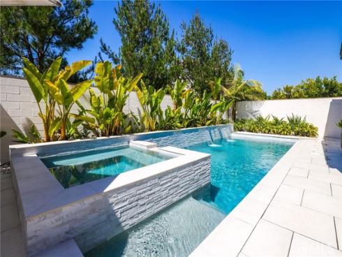 105 Summerland , Irvine, CA
