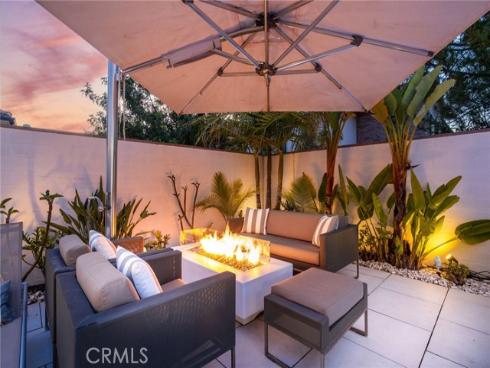 105 Summerland , Irvine, CA