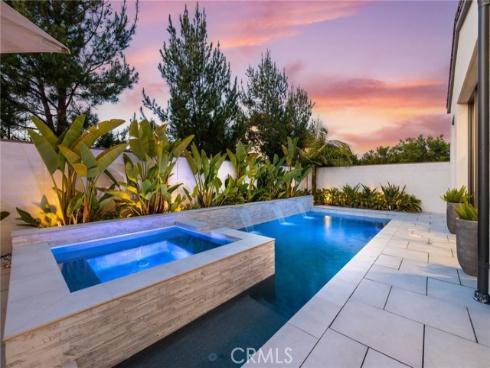 105 Summerland , Irvine, CA