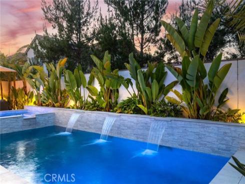 105 Summerland , Irvine, CA