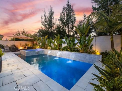105 Summerland , Irvine, CA