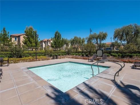 105 Summerland , Irvine, CA