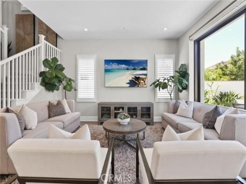 105 Summerland , Irvine, CA
