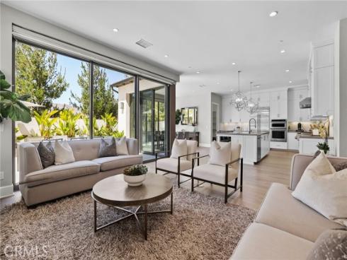 105 Summerland , Irvine, CA