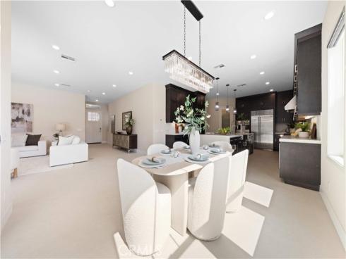 60 Harlow , Irvine, CA