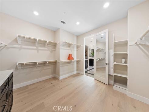 60 Harlow , Irvine, CA