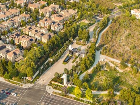 60 Harlow , Irvine, CA