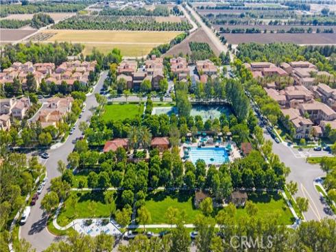 80 Full Moon , Irvine, CA