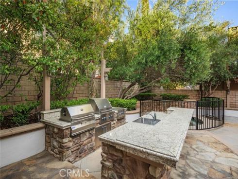 25 Twiggs , Irvine, CA