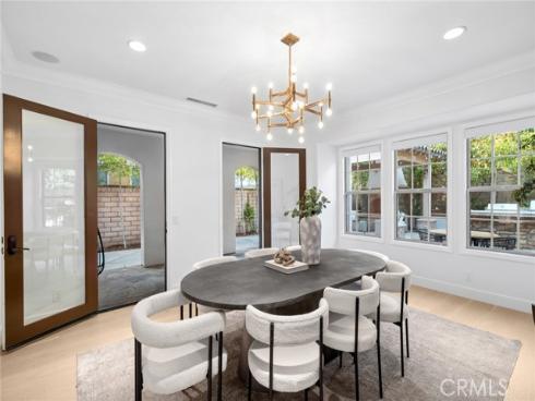 25 Twiggs , Irvine, CA