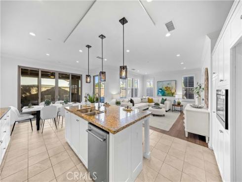 124 Gulfstream , Irvine, CA