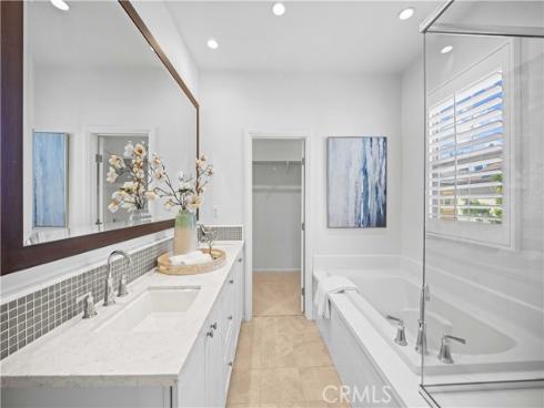 124 Gulfstream , Irvine, CA