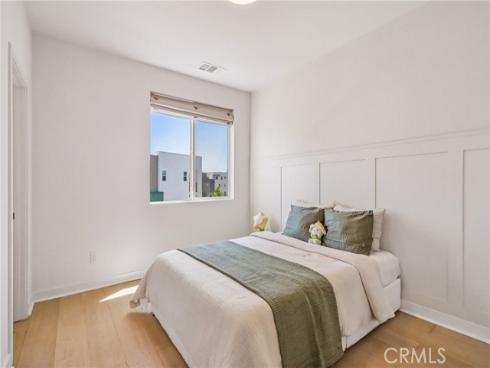 275 Sash , Irvine, CA