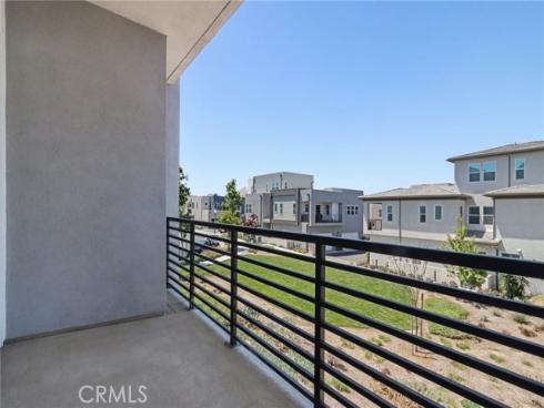 275 Sash , Irvine, CA