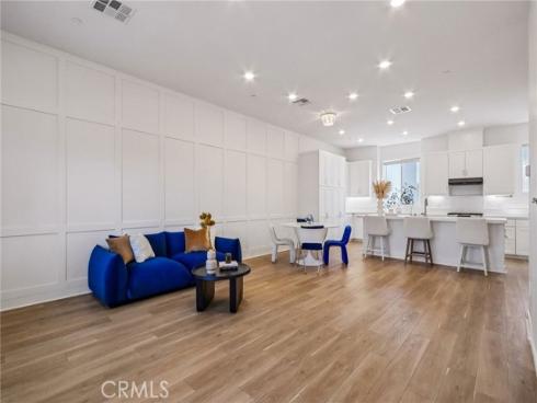 275 Sash , Irvine, CA
