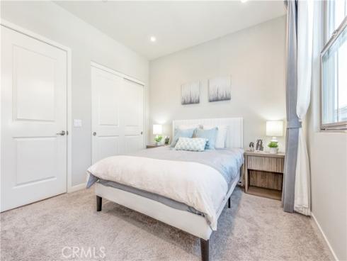 152  Sunnyside  , Irvine, CA