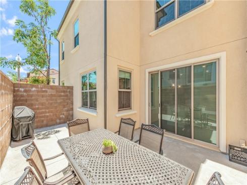 152  Sunnyside  , Irvine, CA