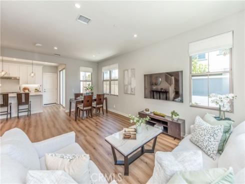 152  Sunnyside  , Irvine, CA
