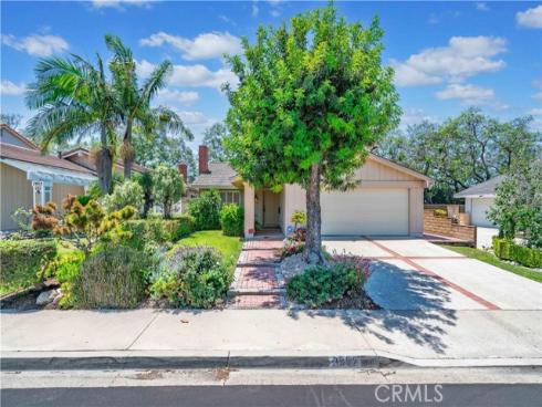 3852 Faulkner Court