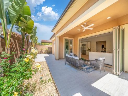 116 Cordial , Irvine, CA
